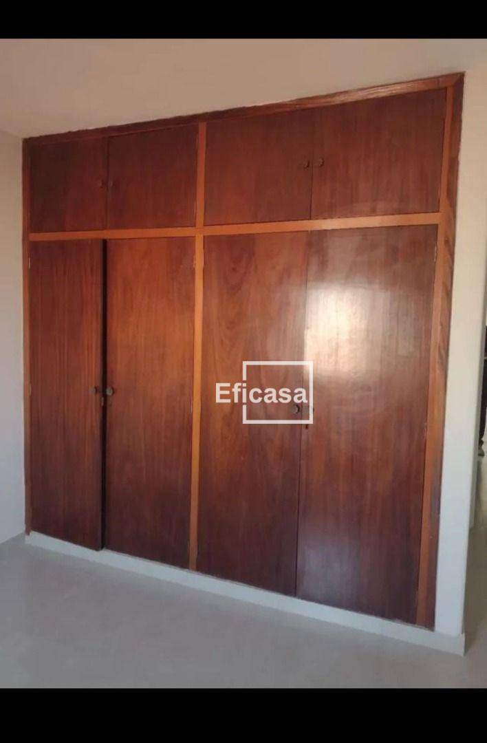 Casa à venda com 3 quartos, 400m² - Foto 10