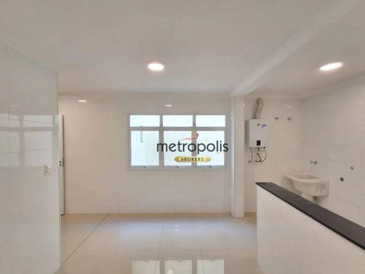 Apartamento à venda com 3 quartos, 126m² - Foto 2