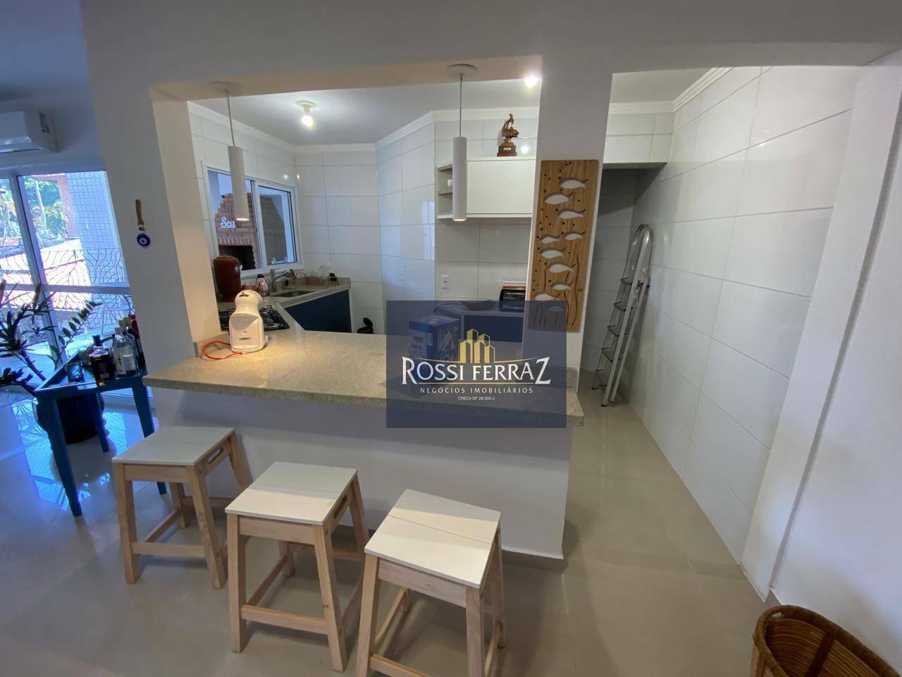 Apartamento à venda com 3 quartos, 133m² - Foto 2