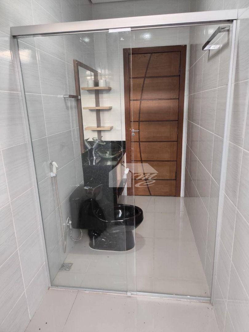 Casa à venda com 3 quartos, 300m² - Foto 35