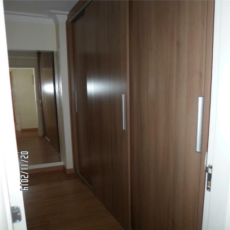 Apartamento à venda com 3 quartos, 113m² - Foto 18