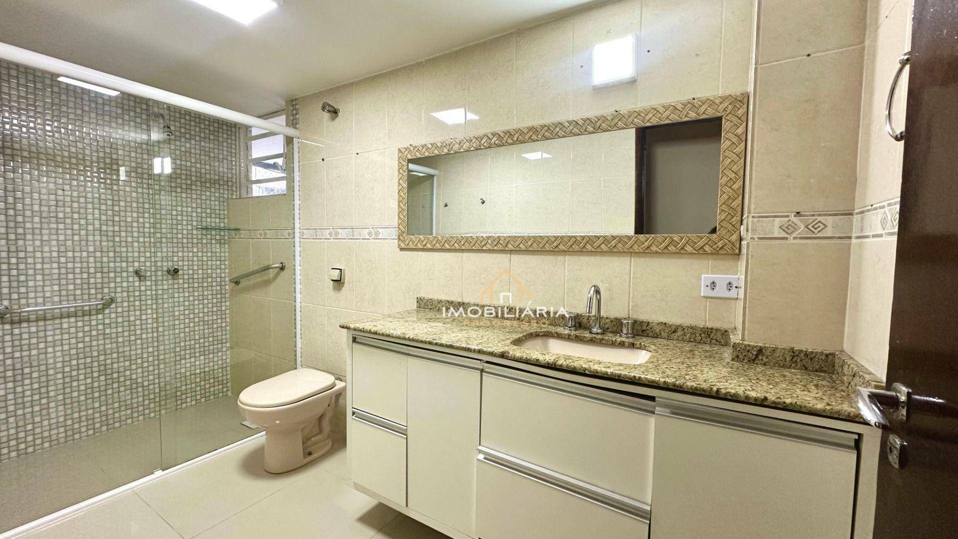 Apartamento para alugar com 2 quartos, 90m² - Foto 16
