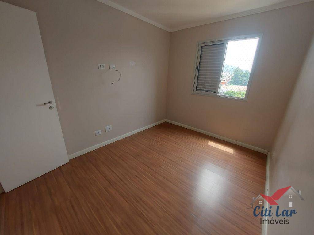 Apartamento para alugar com 2 quartos, 62m² - Foto 12