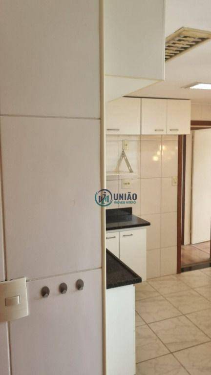 Apartamento à venda com 2 quartos, 71m² - Foto 17