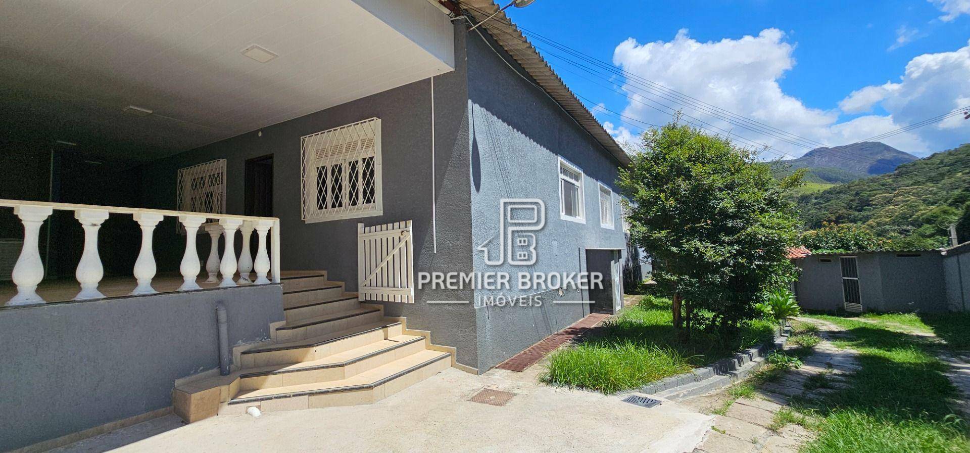 Casa à venda com 5 quartos, 190m² - Foto 1