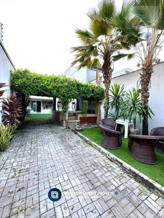 Casa à venda e aluguel com 3 quartos, 220m² - Foto 20