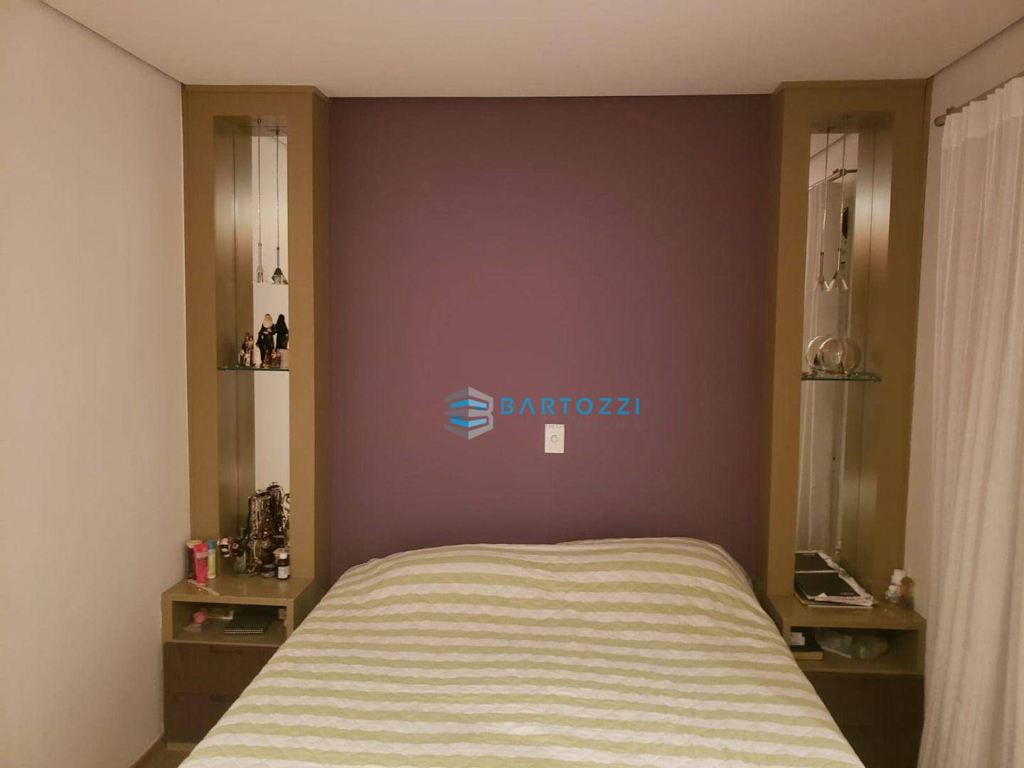 Apartamento à venda com 2 quartos, 73m² - Foto 17