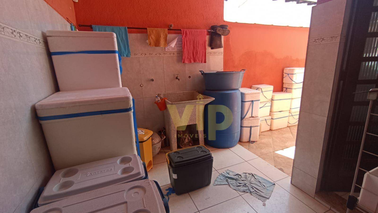 Casa à venda com 3 quartos, 100m² - Foto 15