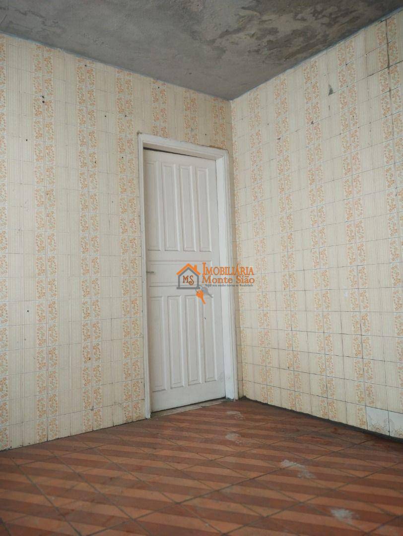 Sobrado à venda com 6 quartos, 300m² - Foto 45