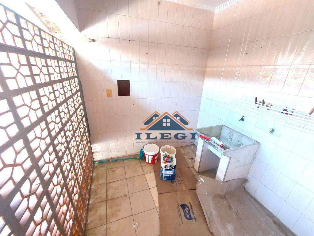 Casa para alugar com 2 quartos, 150M2 - Foto 20