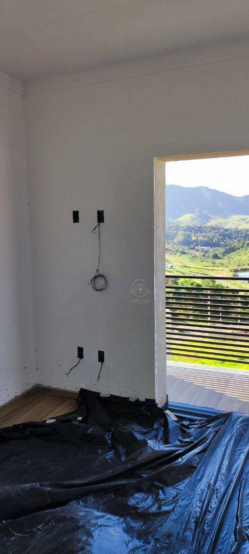 Casa de Condomínio à venda com 3 quartos, 300m² - Foto 16