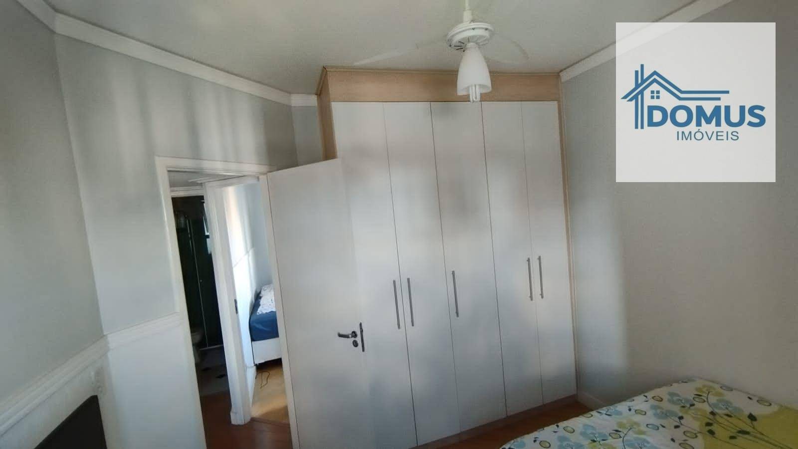 Apartamento à venda com 3 quartos, 80m² - Foto 11