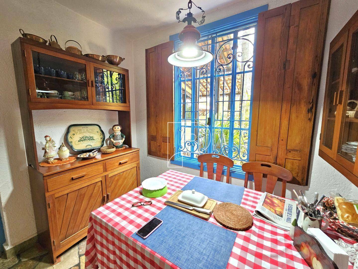 Casa de Condomínio à venda com 3 quartos, 350m² - Foto 10