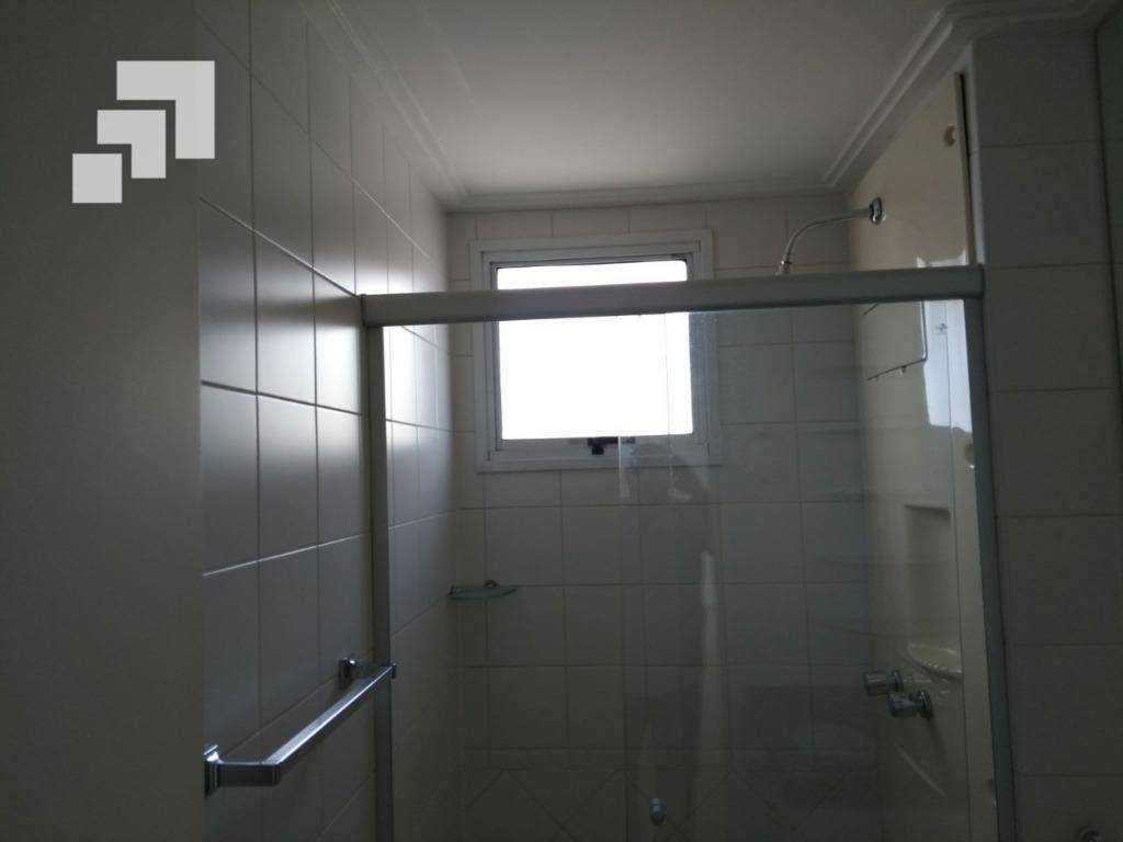 Apartamento para alugar com 2 quartos, 94m² - Foto 23