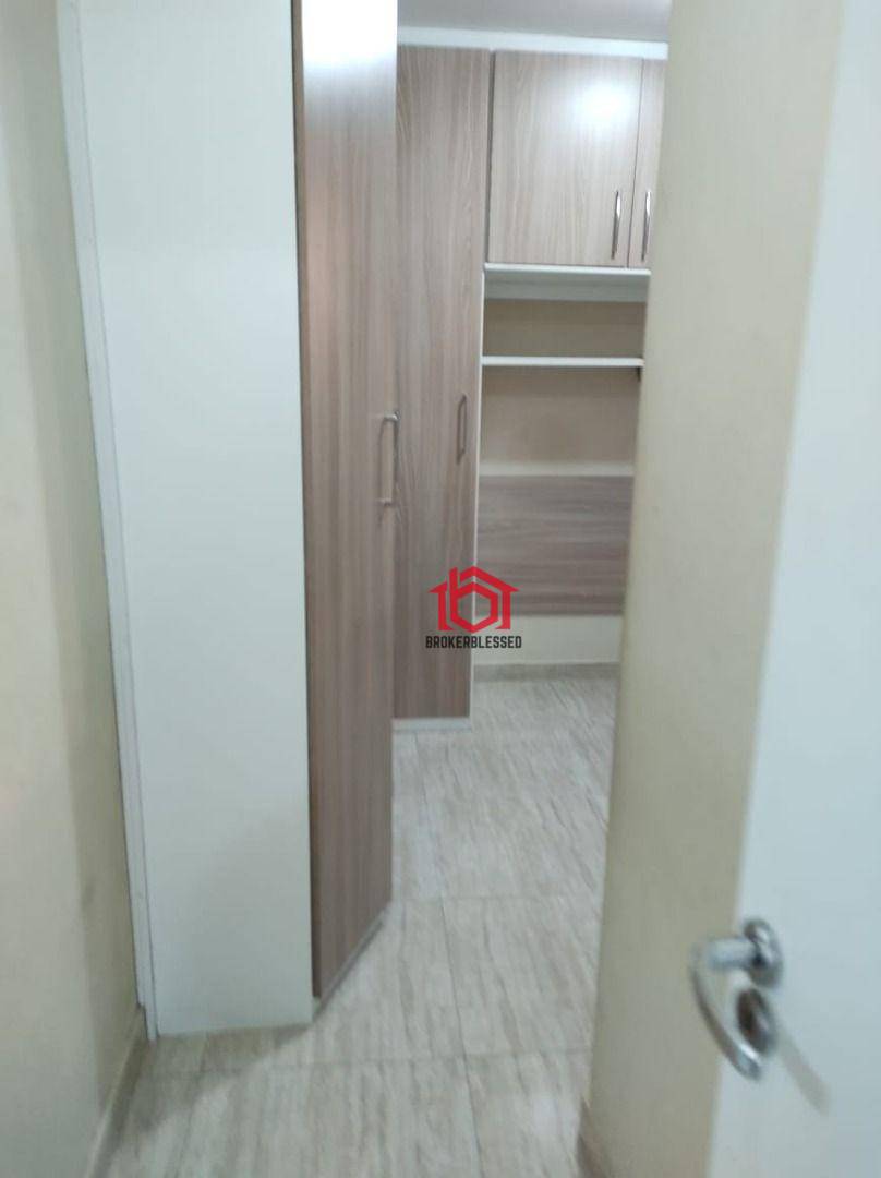 Apartamento à venda com 2 quartos, 43m² - Foto 20