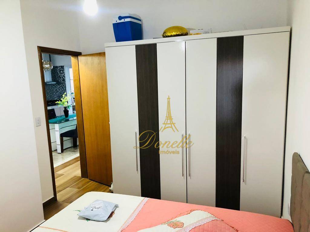 Casa à venda com 3 quartos, 75m² - Foto 22