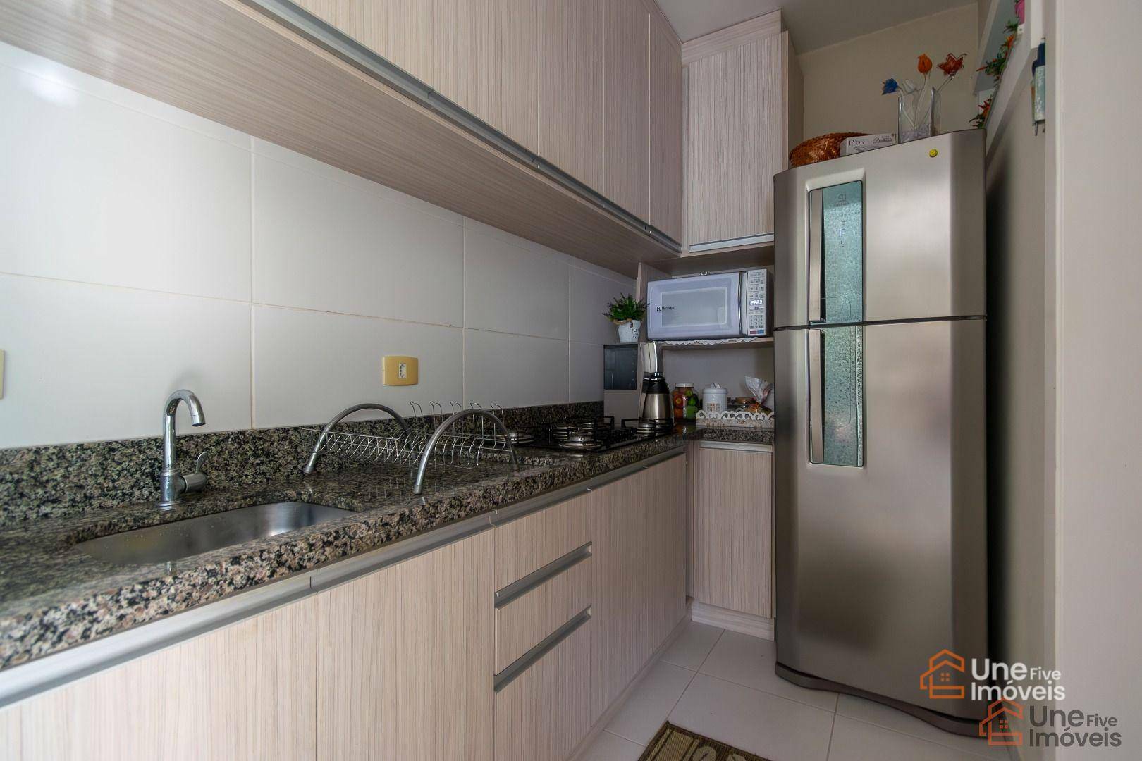 Sobrado à venda com 4 quartos, 240m² - Foto 7