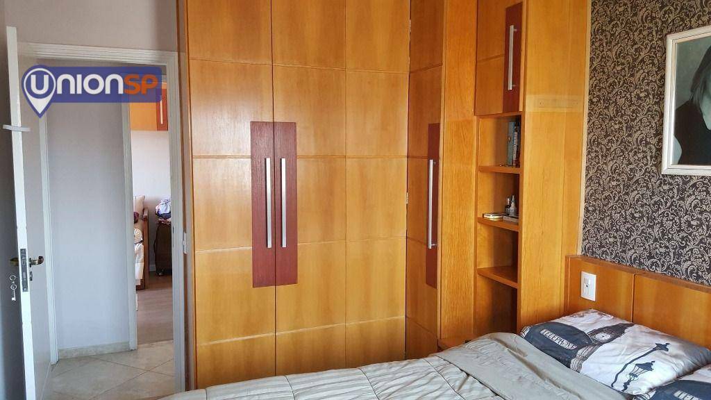 Apartamento à venda com 2 quartos, 70m² - Foto 6