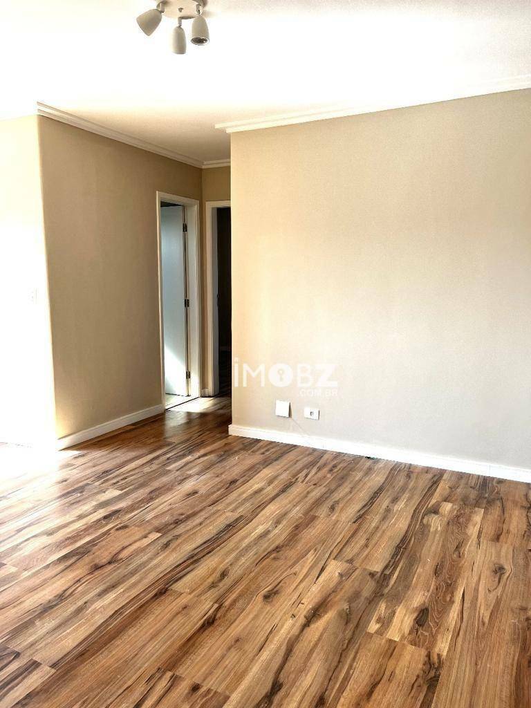 Apartamento à venda com 2 quartos, 64m² - Foto 7