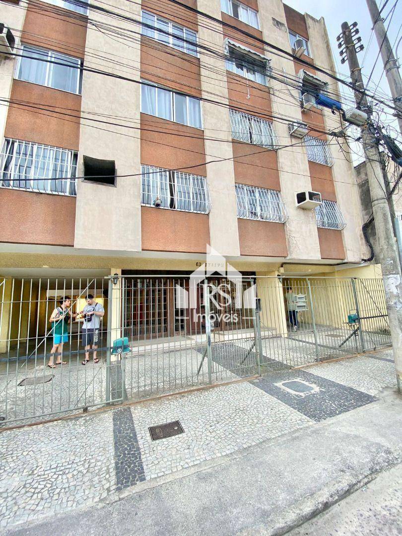 Apartamento à venda com 2 quartos, 60m² - Foto 22