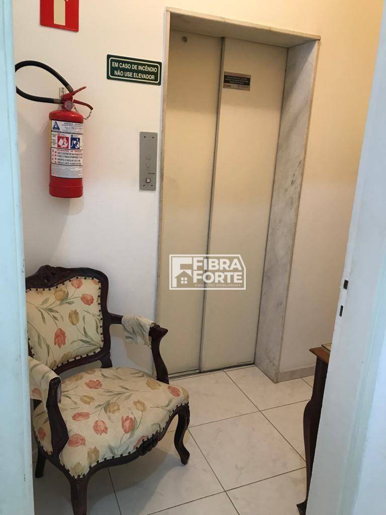 Apartamento à venda com 3 quartos, 165m² - Foto 19