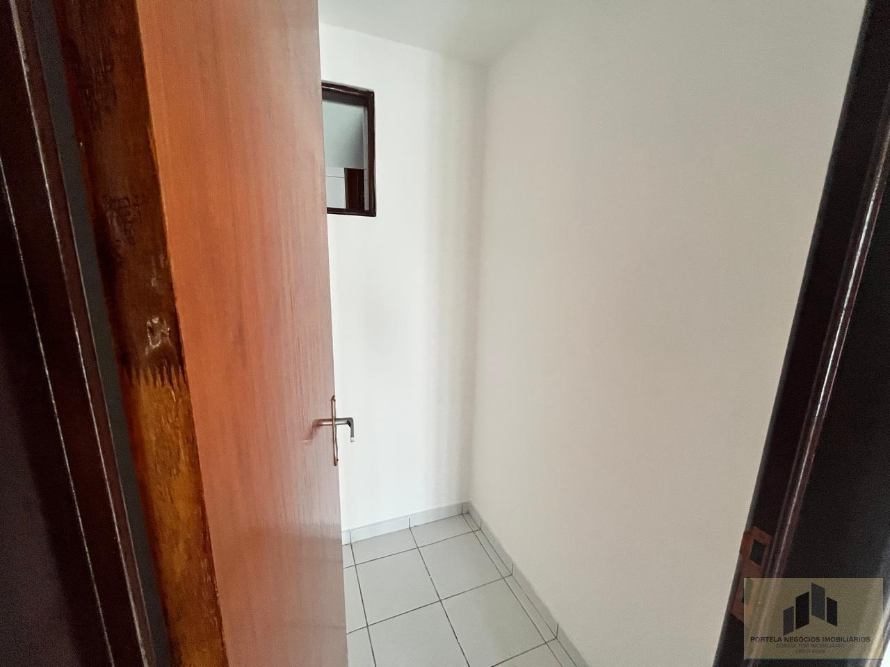 Casa à venda com 3 quartos, 133m² - Foto 8