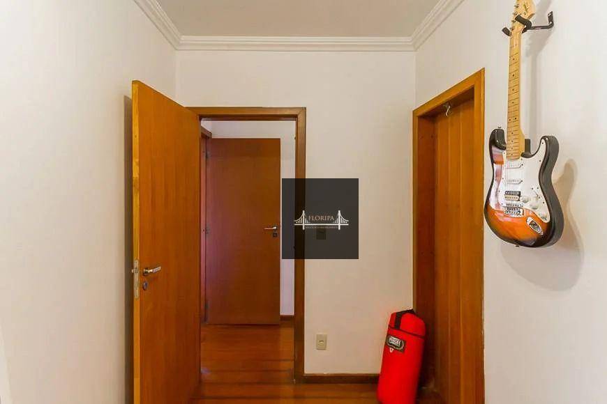 Apartamento à venda com 4 quartos, 141m² - Foto 22