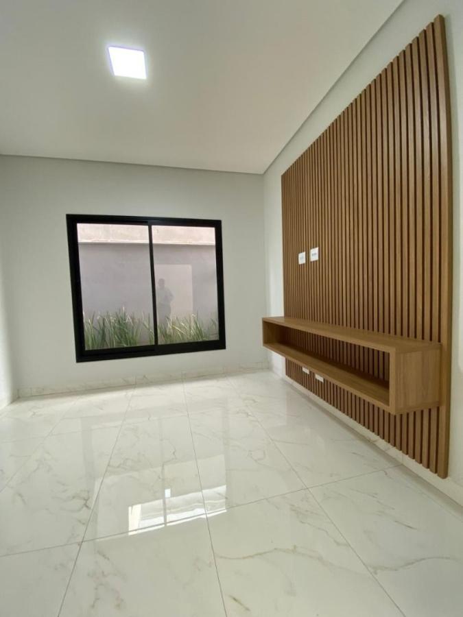Casa à venda com 3 quartos, 251m² - Foto 9