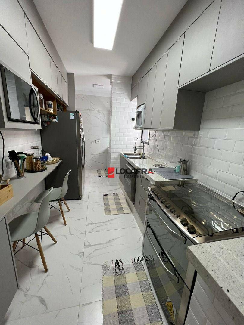 Apartamento à venda com 3 quartos, 90m² - Foto 7