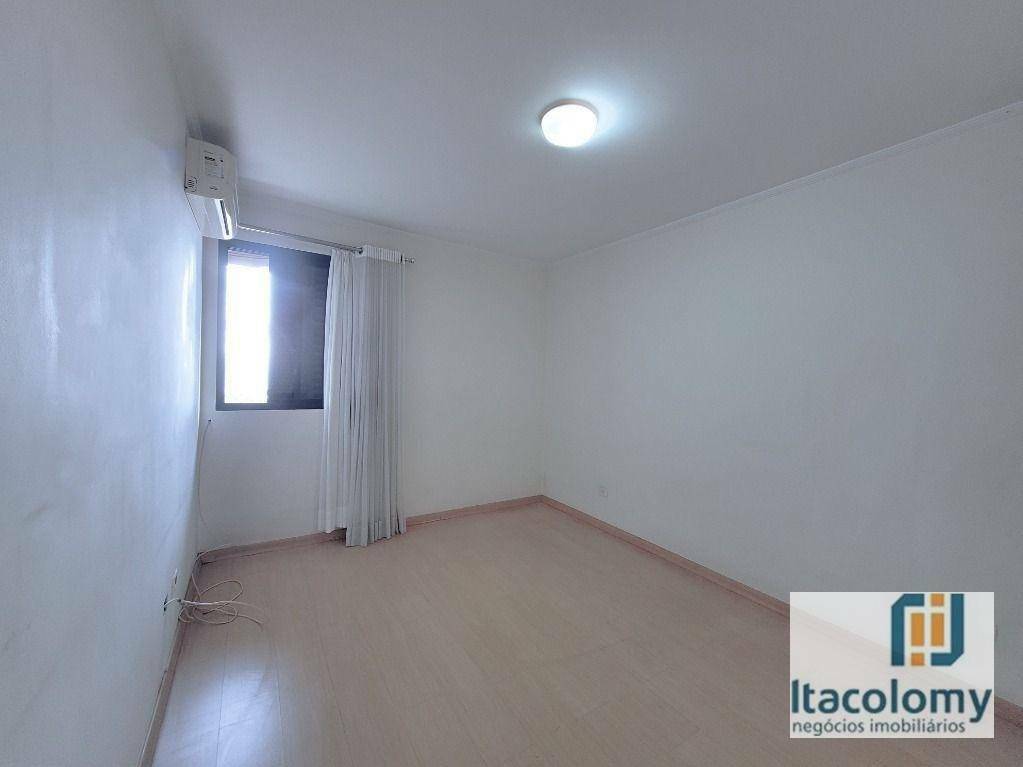 Apartamento à venda com 3 quartos, 162m² - Foto 8