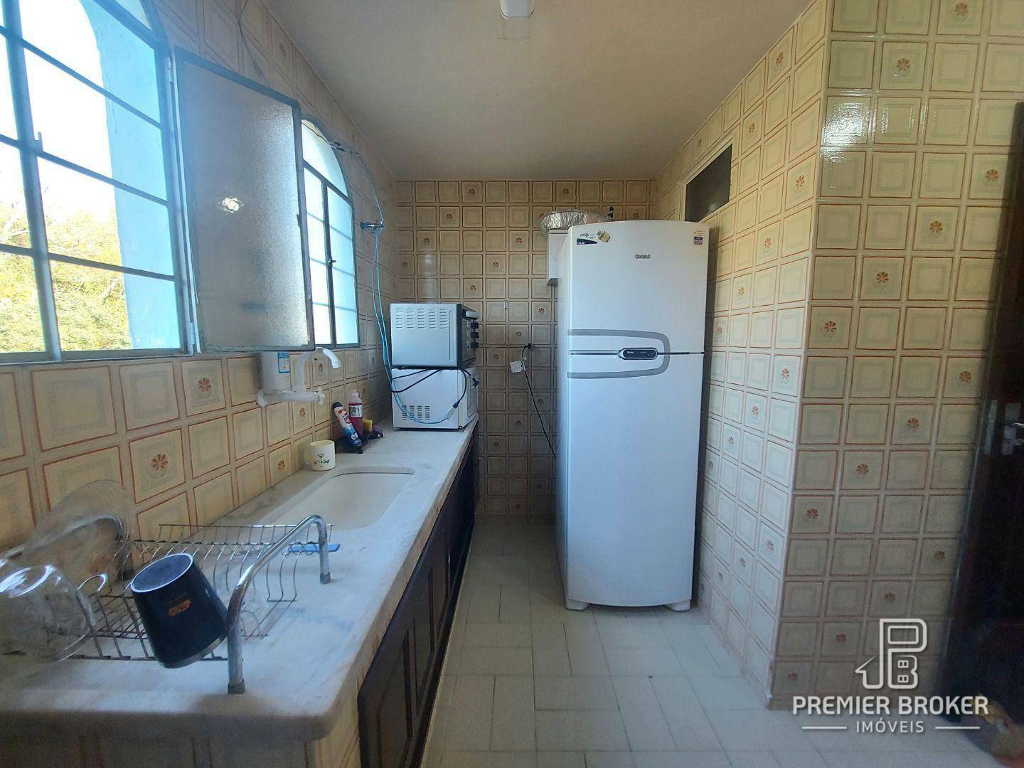 Casa de Condomínio à venda com 2 quartos, 100m² - Foto 8