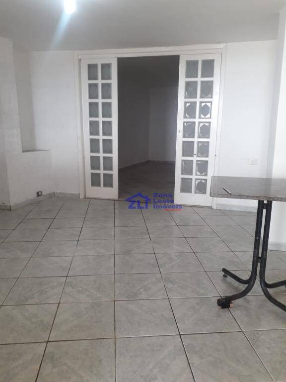 Casa à venda com 4 quartos, 350m² - Foto 10