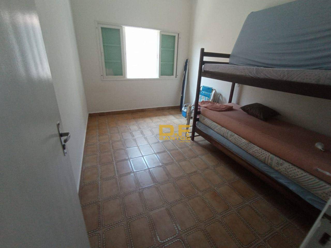 Casa à venda com 2 quartos, 64m² - Foto 25