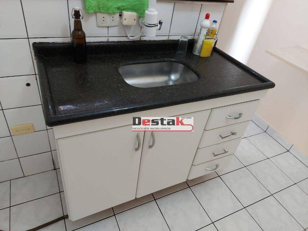 Apartamento à venda com 2 quartos, 50m² - Foto 17