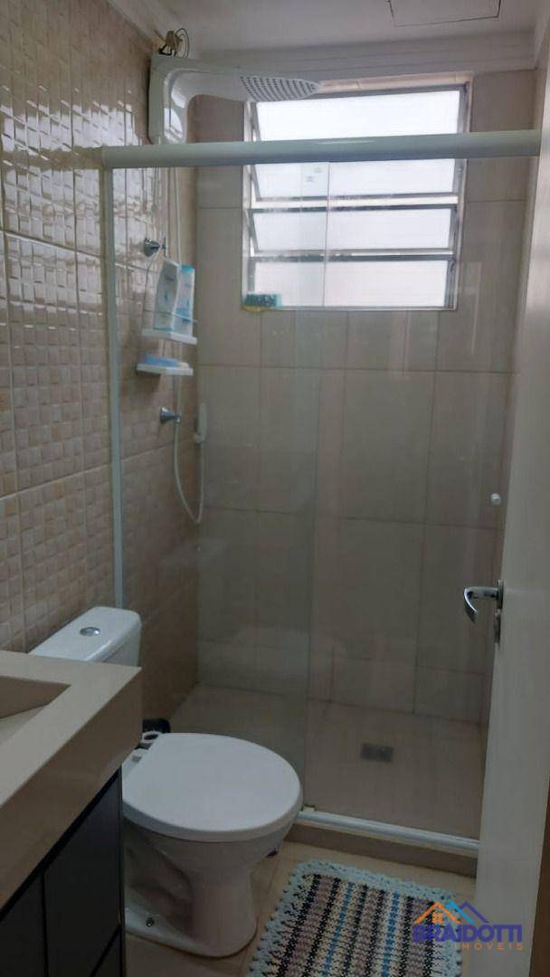 Apartamento à venda com 2 quartos, 45m² - Foto 14