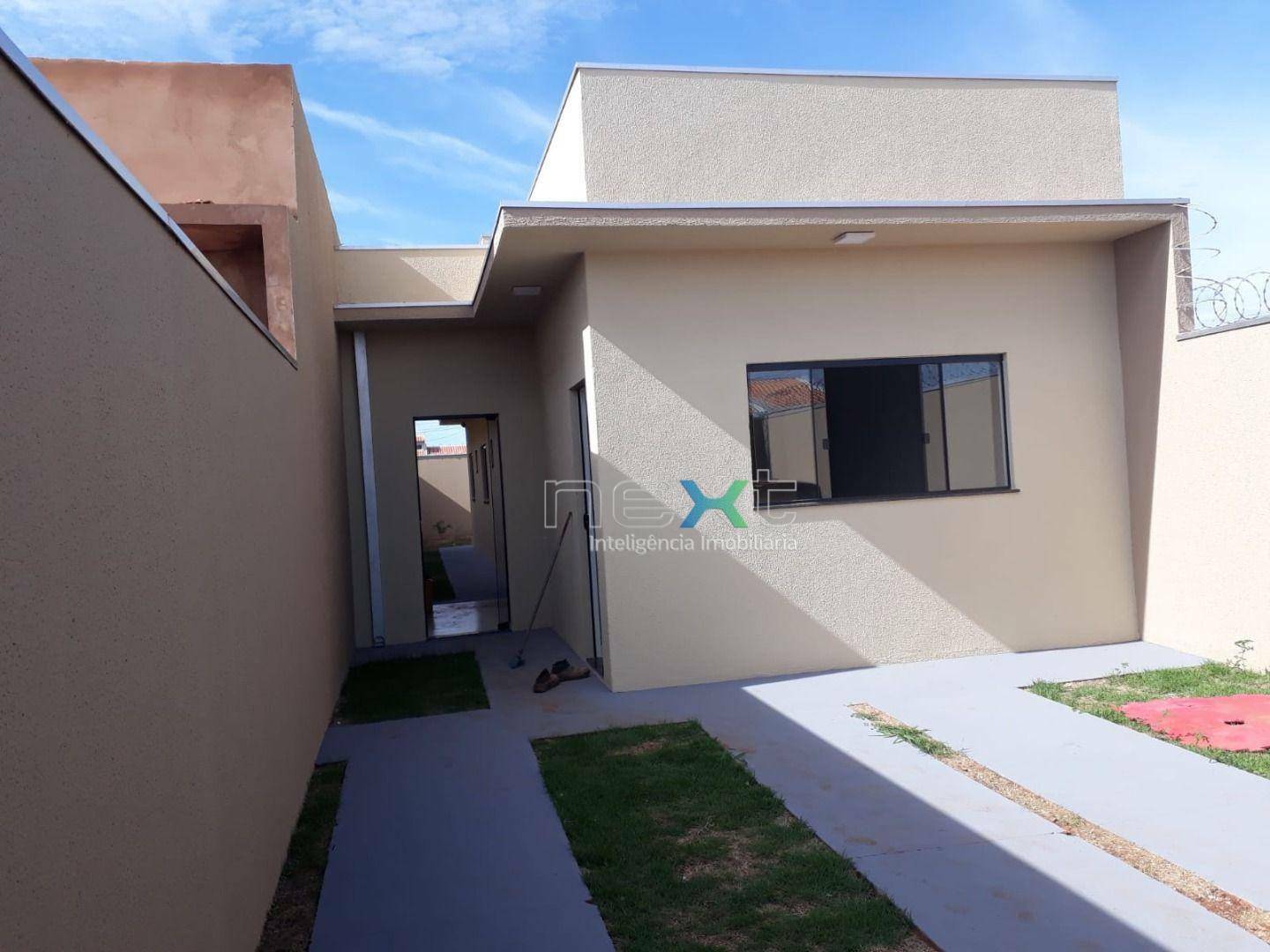 Casa à venda com 3 quartos, 80m² - Foto 2