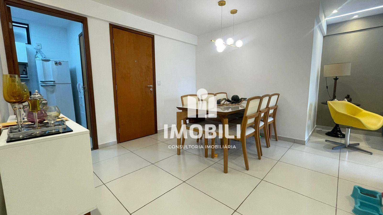 Apartamento à venda com 3 quartos, 83m² - Foto 9