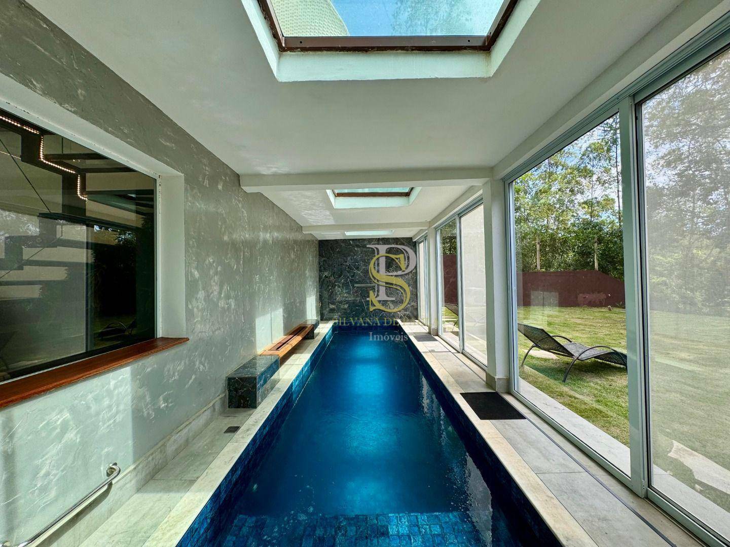 Casa de Condomínio para alugar com 5 quartos, 530m² - Foto 52