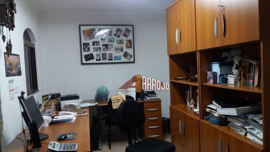 Sobrado à venda com 3 quartos, 211m² - Foto 12