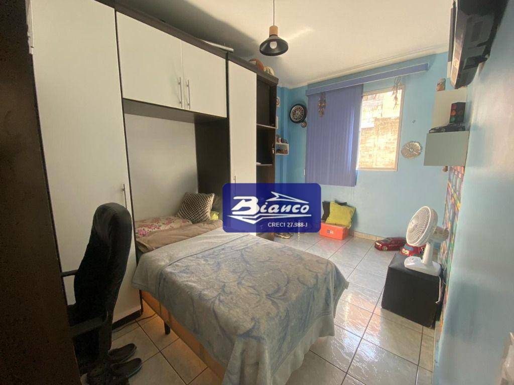 Apartamento à venda com 2 quartos, 56m² - Foto 13