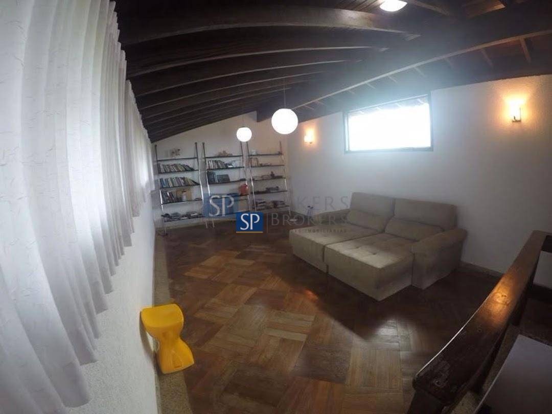 Chácara à venda com 5 quartos, 700m² - Foto 4