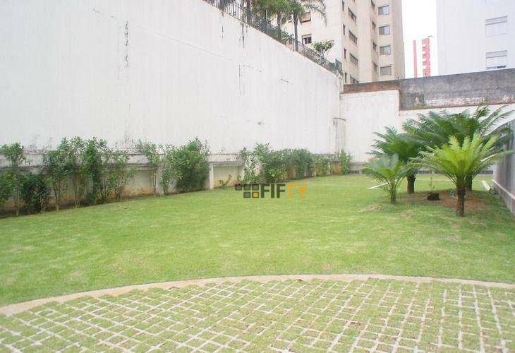 Apartamento para alugar com 3 quartos, 110m² - Foto 14