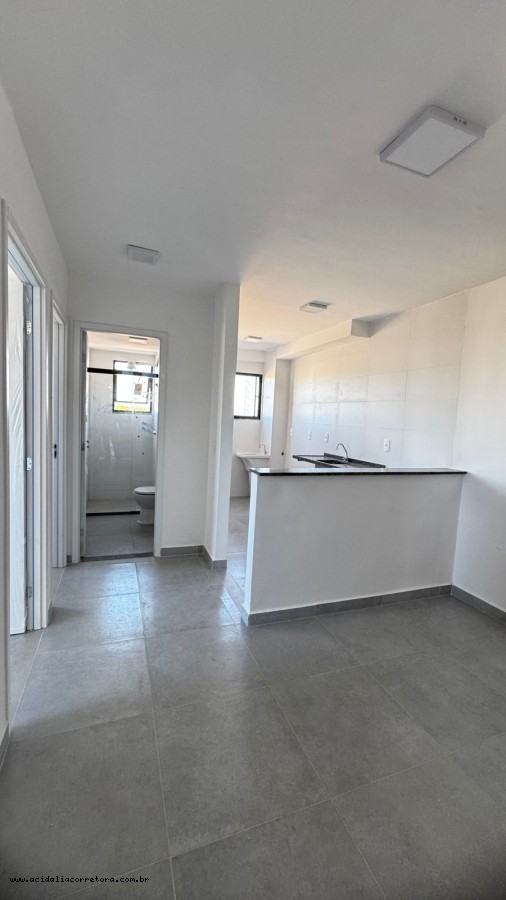Apartamento para alugar com 2 quartos, 46m² - Foto 13