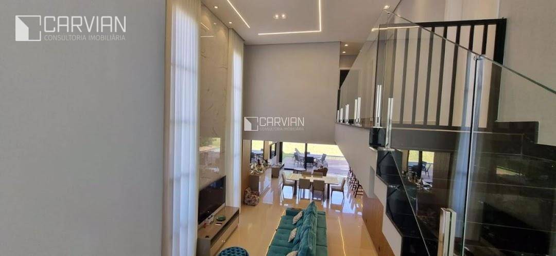 Casa de Condomínio à venda com 3 quartos, 305m² - Foto 1