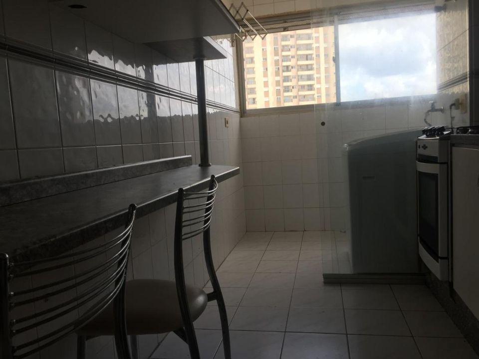 Apartamento à venda com 2 quartos, 68m² - Foto 5