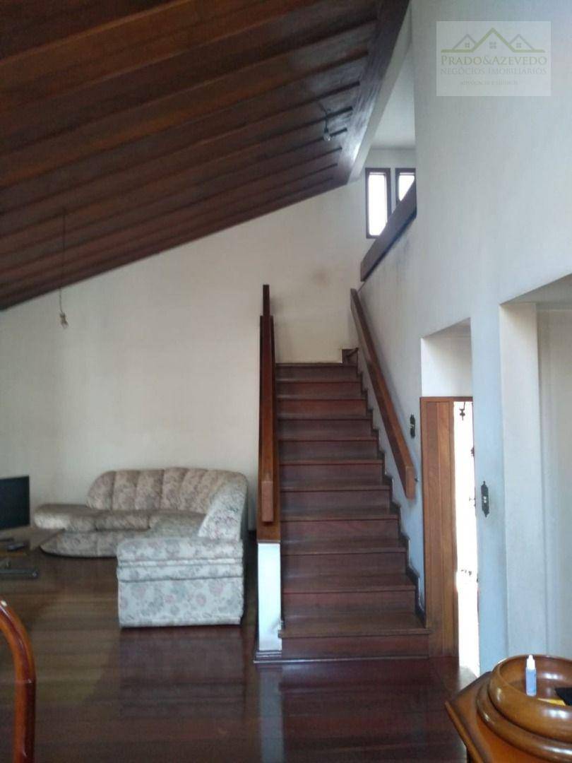 Casa à venda com 5 quartos, 223m² - Foto 9