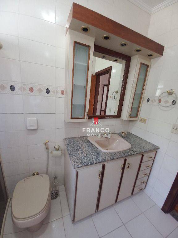 Casa de Condomínio à venda com 3 quartos, 200m² - Foto 16