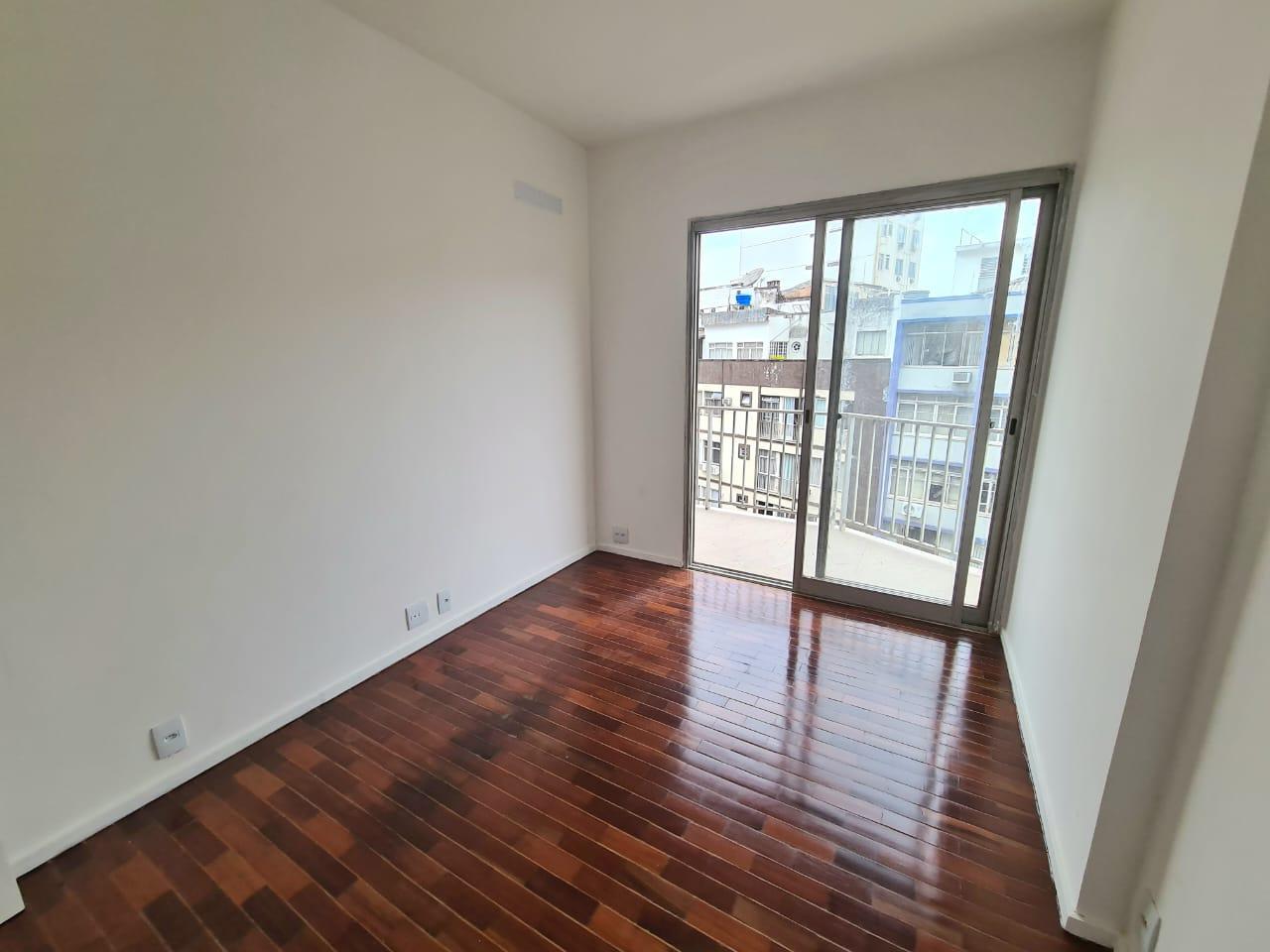 Apartamento à venda com 3 quartos, 100m² - Foto 28