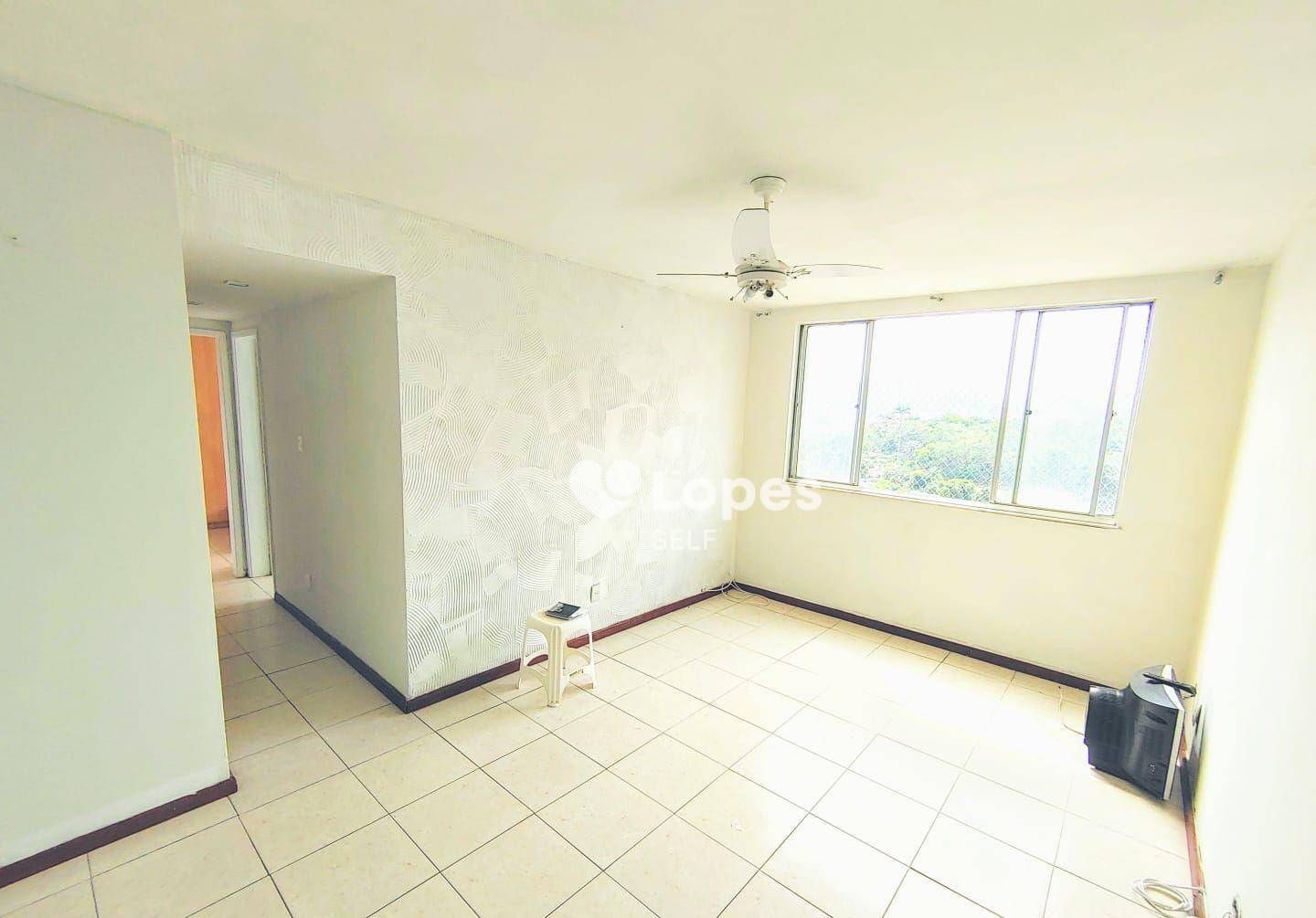 Apartamento à venda com 3 quartos, 79m² - Foto 1