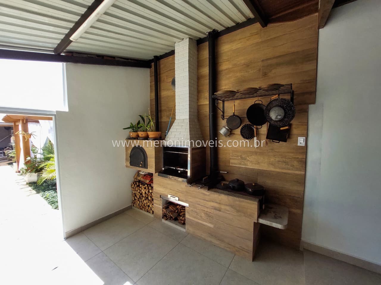 Chácara à venda com 2 quartos, 1290m² - Foto 8
